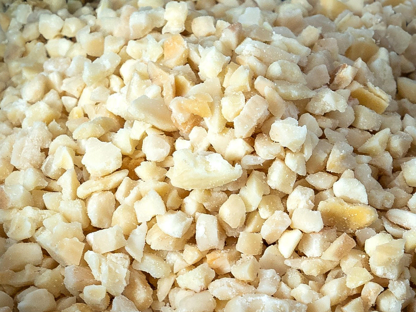 Amendoim Granulado ao Natural (sem pele) - Casca Rija