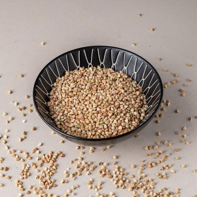 Semi di grano saraceno decorticati